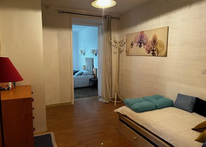 Chambres D'hotes La Farga Oda ve Kahvaltı *